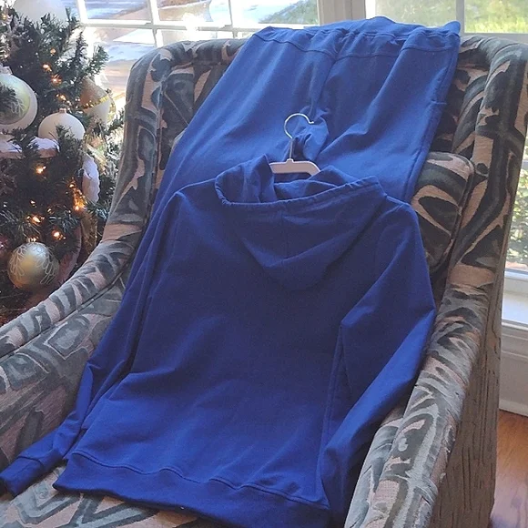 Bring Glam to your Routine Icy Large Sparkle Rhinestone Embellished ITALY NWT 🎁 - Picture 5 of 9